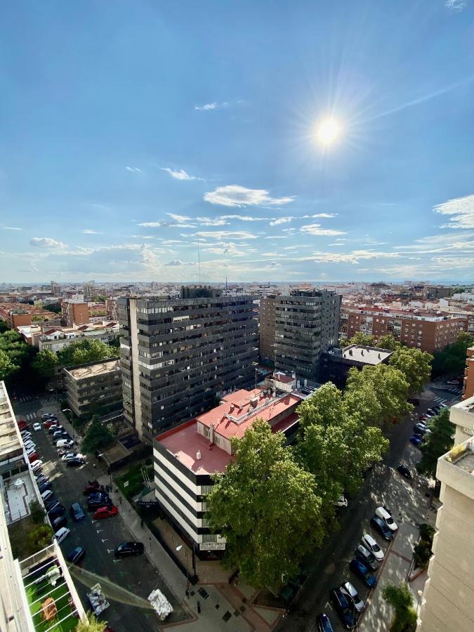 Charming Eurobuilding Skyline Madrid Apartment Exterior photo